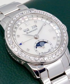ON SALE!! Blancpain Quantième Complet, Triple Calendar, 33.7mm Stainless Steel Case, Mother of Pearl Roman & Diamond index Dial, Factory Set Diamond Bezel with 40 Top Wesselton quality diamonds, on Stainless Steel Blancpain Bracelet, Ref. 2360 4691A 71A, Ca: 2018 (est)