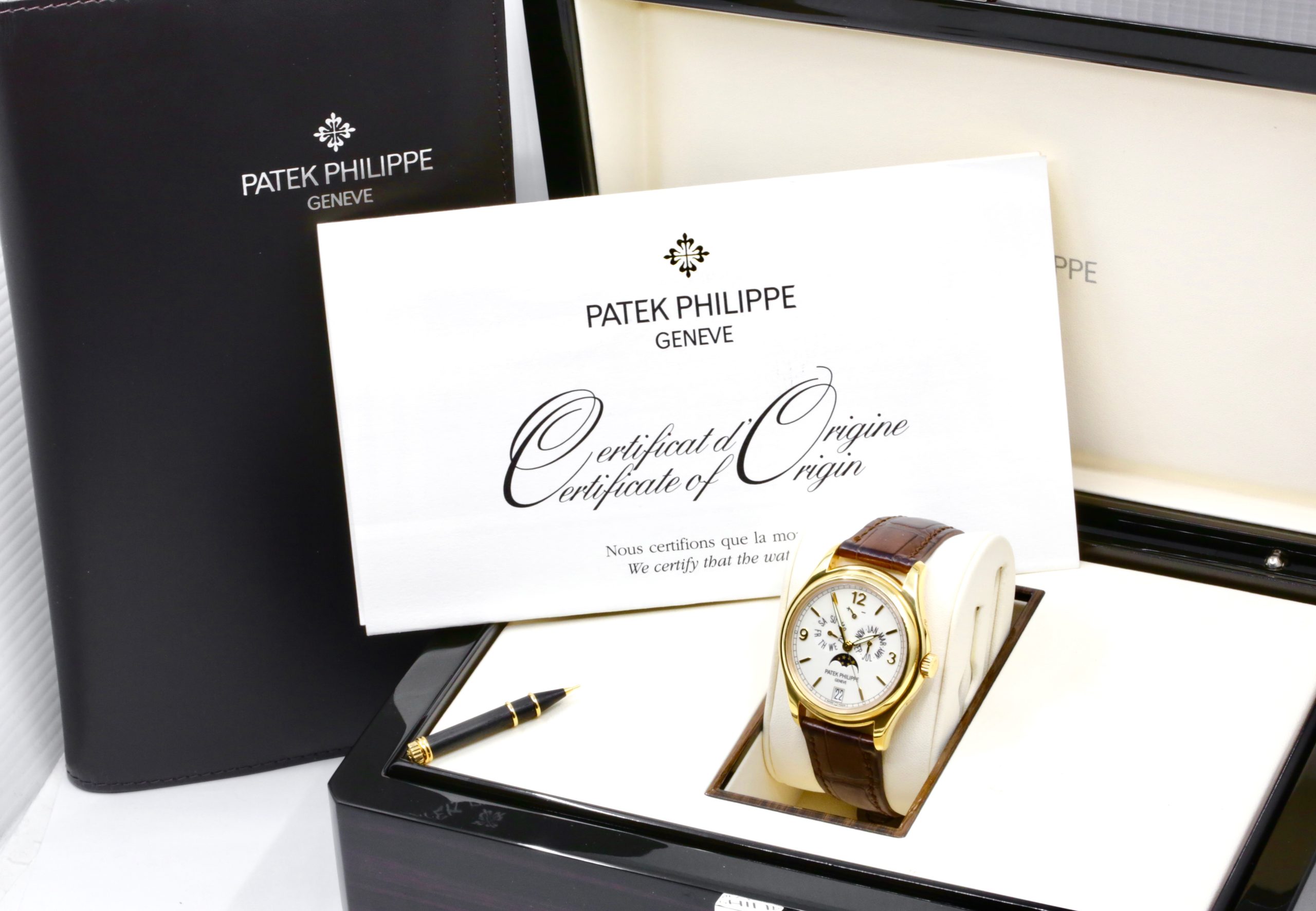 Patek Philippe Annual Calendar in 18ct Yellow Gold, Cream Dial with Day, Date, Month Display & Moon Phase, on Brown Patek Philippe Alligator Strap with 18ct Yellow Gold Patek Deployant, Ref. 5146J-001, Circa: 2013, with Box & Papers - Image 7