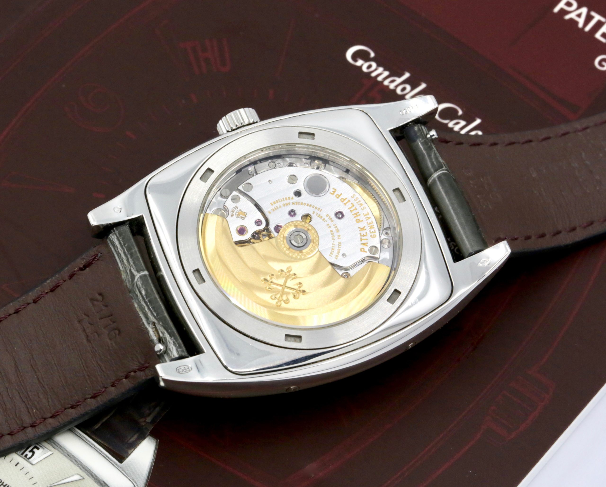 Patek Philippe “Gondolo Calendario” Annual Calendar, 0.950 Platinum Case, Grey Index Dial with Diamonds on 3 & 9, on Grey Patek Alligator Strap with Platinum Patek Tang Buckle, Ref. 5135P-001, Circa: 2007, Complete Set with Box, Papers, & Extract of Archive Certificate - Image 5