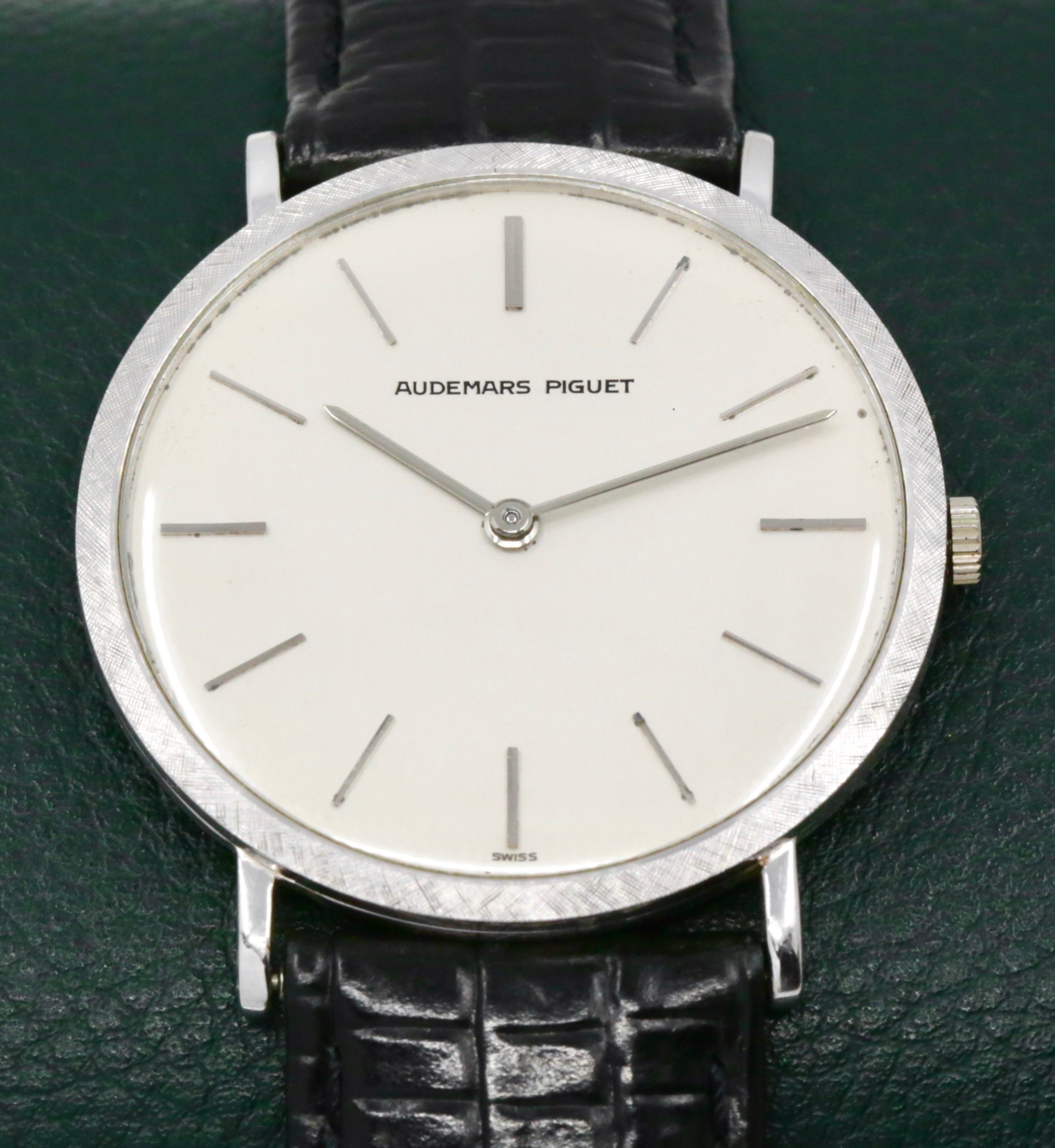 Audemars Piguet Ultra-Thin Dress Watch in 18ct white gold, ivory index dial on a black leather strap. Ref: B18037 "Watch only" Circa 1980's - Image 3
