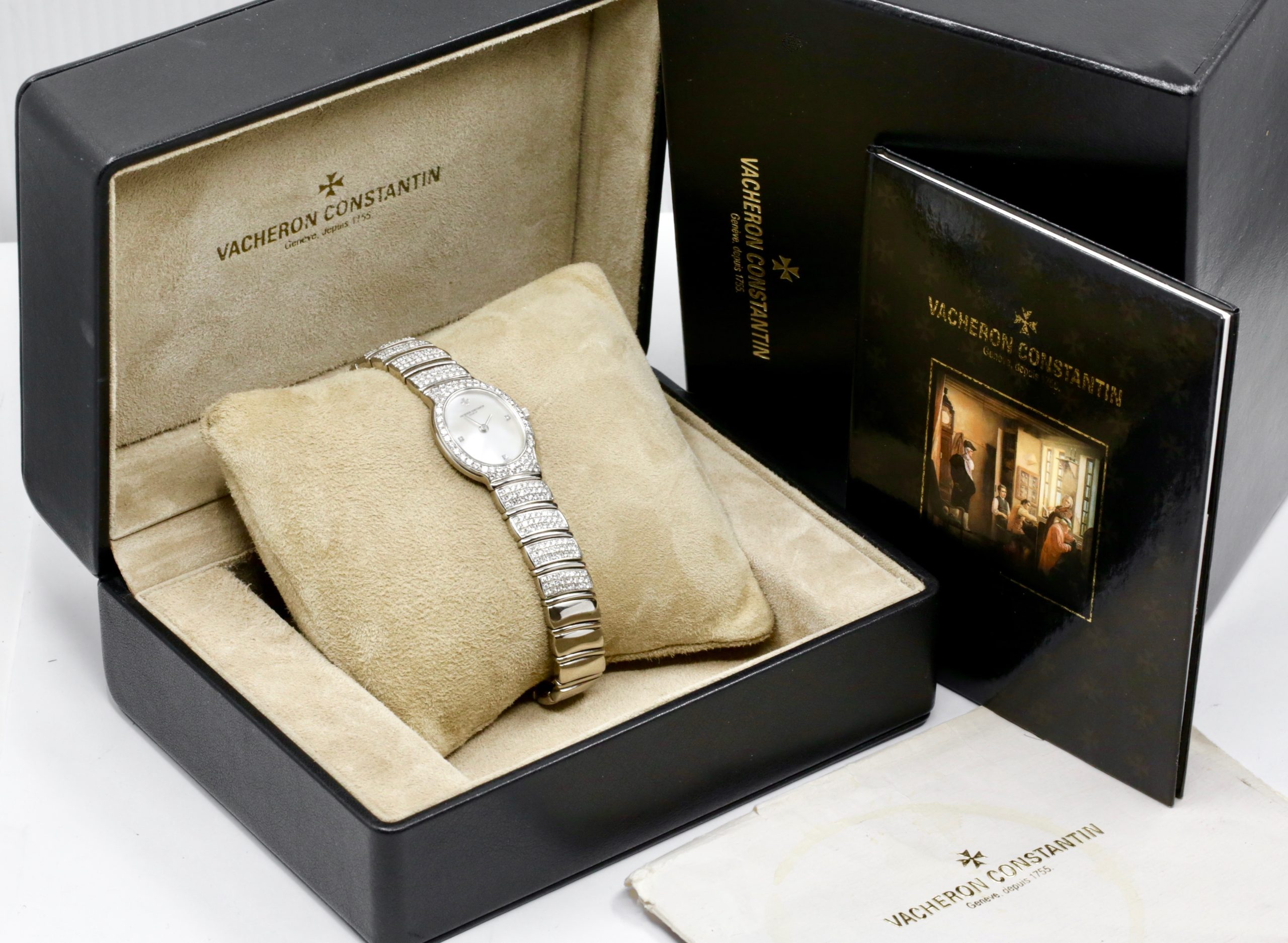 Vacheron Constantin Ladies Watch in 18ct White Gold, Diamond Set Bezel with a Mother Of Pearl Dial Set with Diamonds at 3, 6, 9. Integrated 18ct White Gold Bracelet Set with Diamonds. Ref: 27036/PB is part of the Absolues Collection with a Quartz Movement. Circa 1990's - Image 7