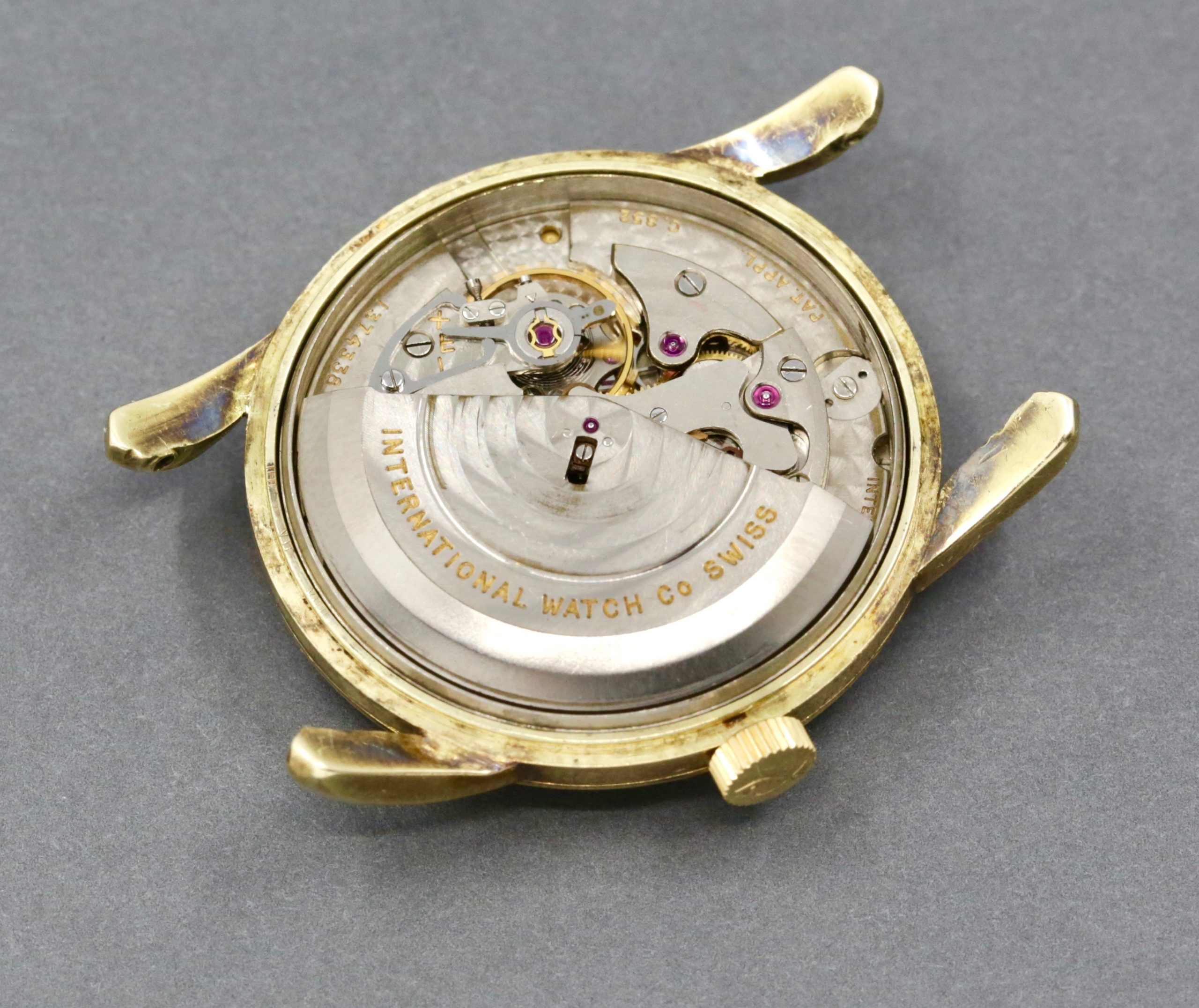 IWC Schaffhausen Classic vintage Watch, Cal. 852 Movement, Gold Plated Case with a Stainless Steel Case Back, Original Ivory Dial Showing 3,6,9,12 and Index Markers, Circa 1960's - Sold as Traded - Image 7