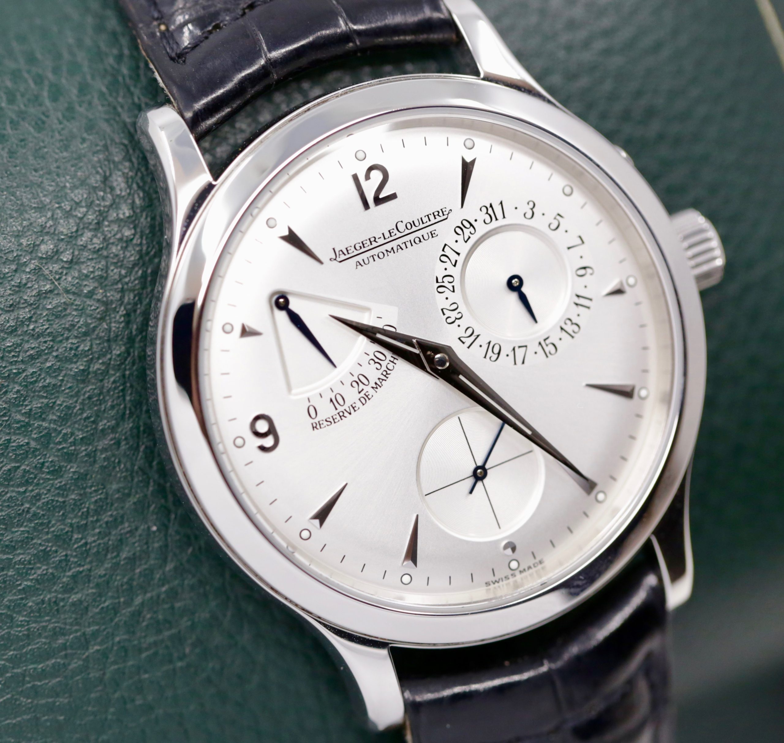 Jaeger-LeCoultre Master Control Reserve De Marche, 37mm, Stainless Steel, Silver Index Dial with Date & Power Reserve Display, on Black JLC Alligator Strap with Steel JLC Deployant, Ref.140.8.38.S, Circa: 2009, Box & Papers - Image 2