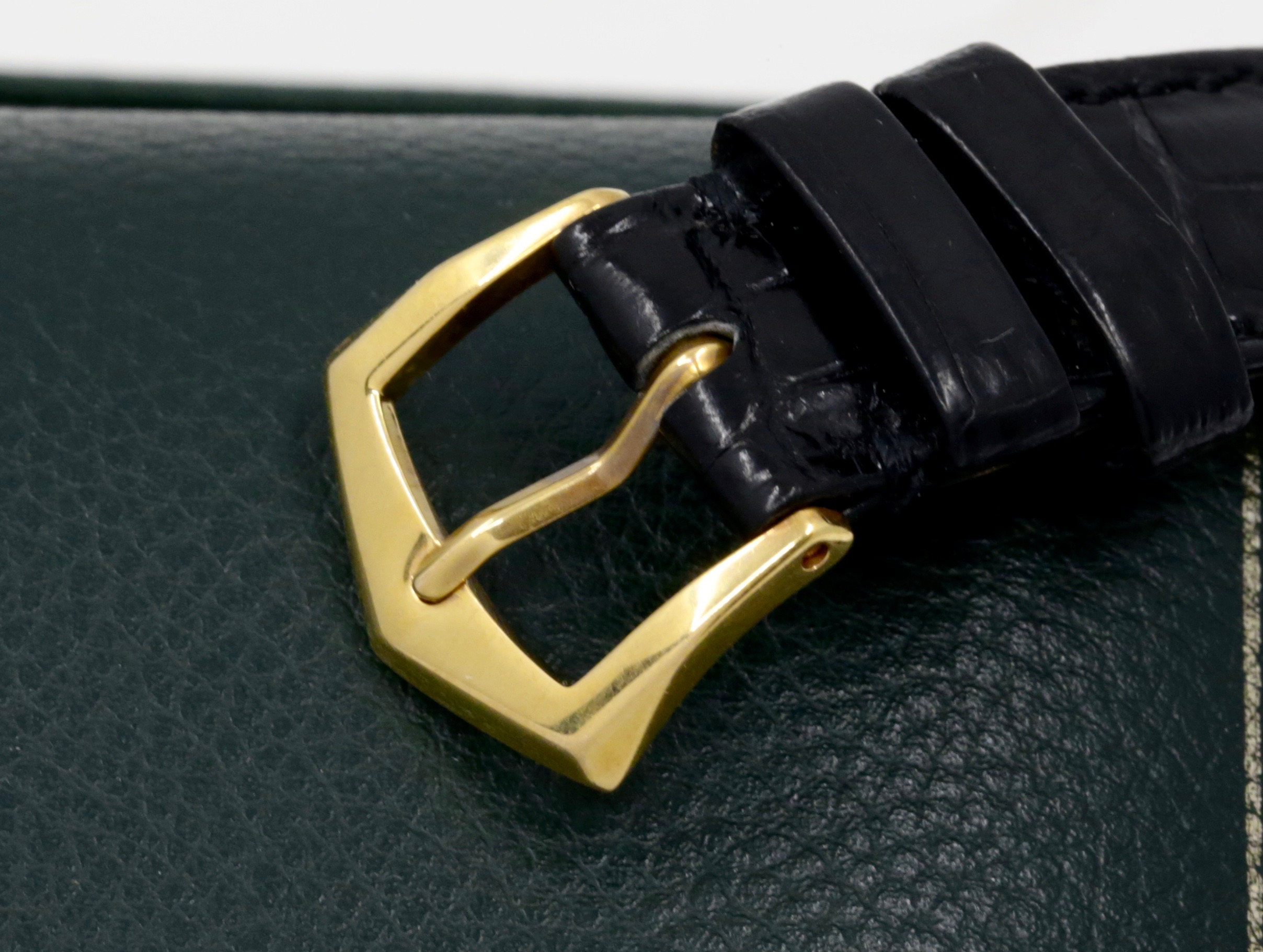 Patek Philippe Calatrava, Ref.3992J, Automatic, (0.750) 18ct Yellow Gold, Hobnail Bezel, White Acrylic Enamel Dial, on Black Patek Philippe Leather Strap with 18ct Yellow Gold Patek Tang Buckle - Image 7