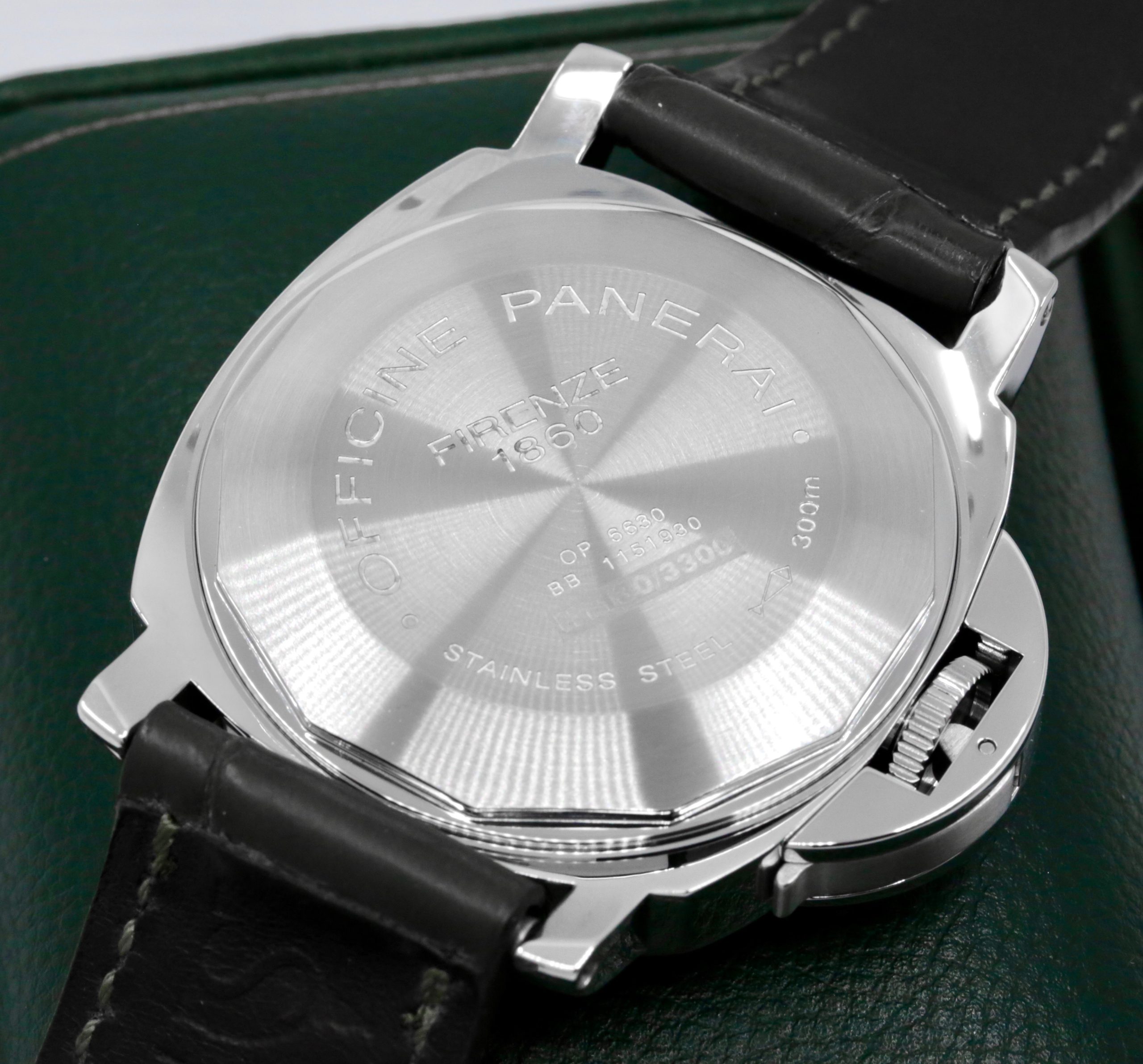 Panerai Luminor Marina, 44mm, Stainless Steel, Black Index Dial with Sub-Second and Date, on Green Alligator Leather Strap with Stainless Steel Panerai Tang Buckle, Ref. PAM00104, Watch Only - Image 5