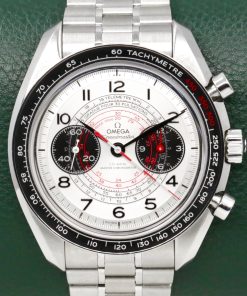 Omega Chronoscope Speedmaster 43 mm in stainless steel, silvery Arab dial with blackened subdials. Black tachymeter Bezel on a Omega S/Steel bracelet Ref: 329.30.43.51.02.002 Box, Book & Omega Warranty cards Ca 2022