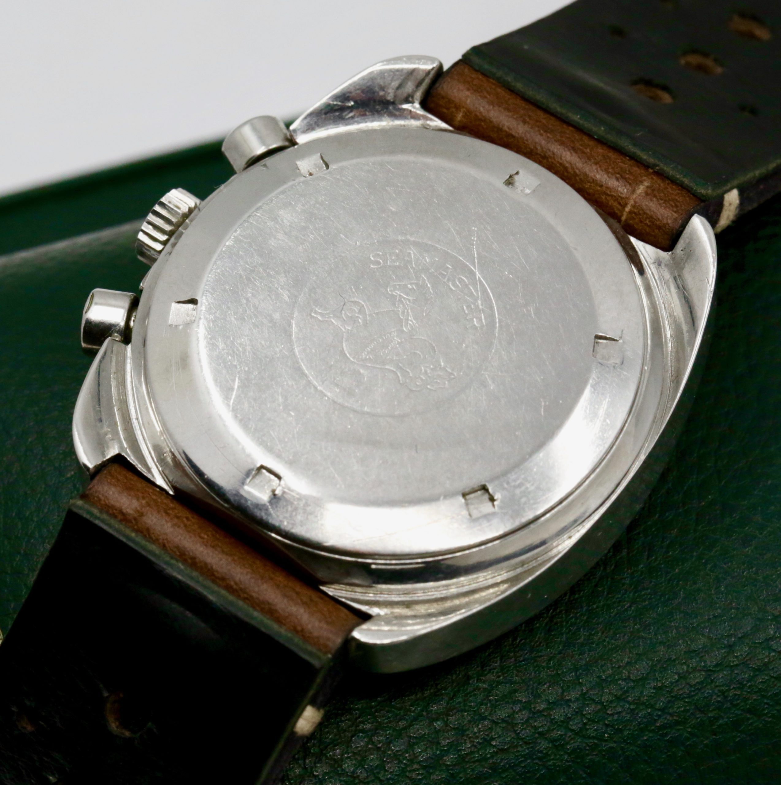Vintage Omega Seamaster Chronograph in stainless steel, Blue index dial with sub dials in Black, on Brown Leather Strap. Ref: 176.007, Ca.1974 - Image 5