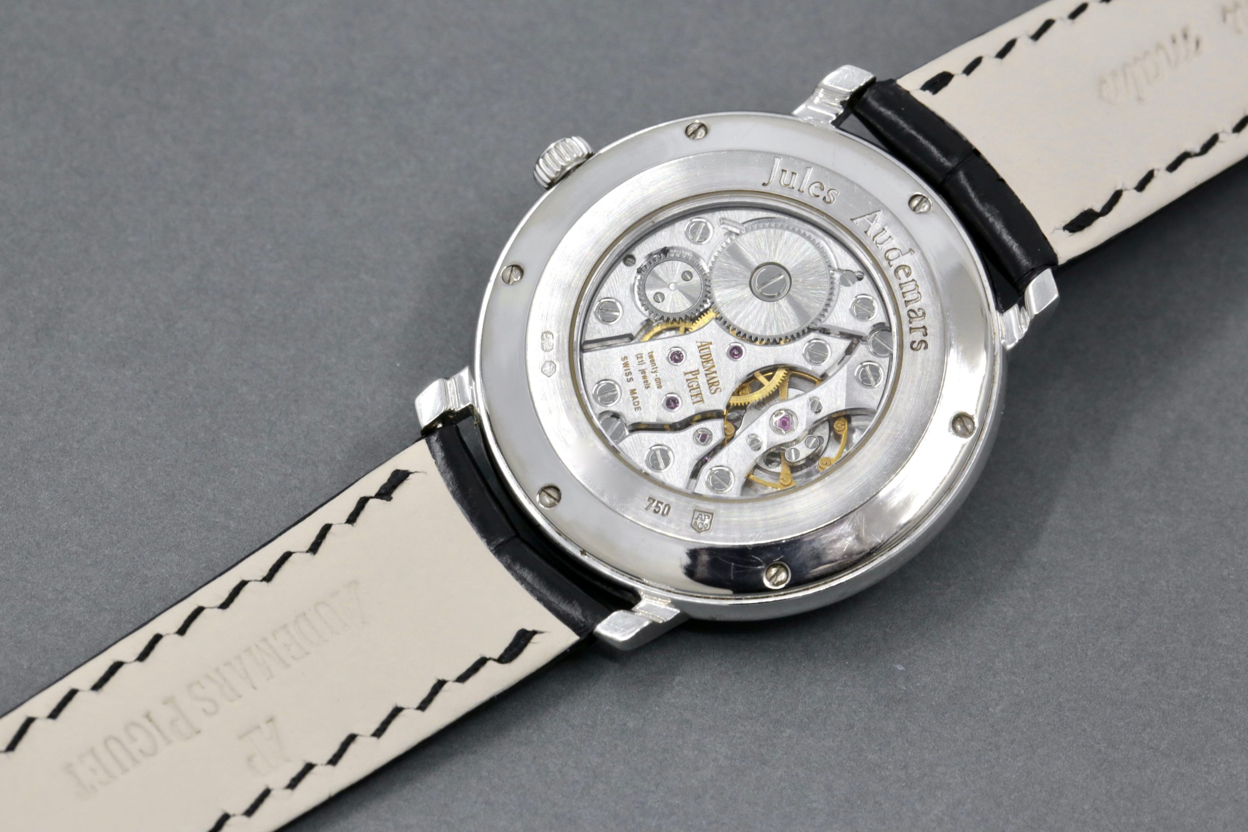 Audemars Piguet Jules Audemars, 36mm 18ct White Gold Case with Factory Set Diamond Bezel, Silver Roman Dial with Factory Set Diamonds at 3,6,9, on Black Audemars Piguet Alligator Strap with 18ct White Gold Audemars Piguet Tang Buckle, Ref. 15103BC.ZZ.A001CR.02, Circa: 2005 - Image 5