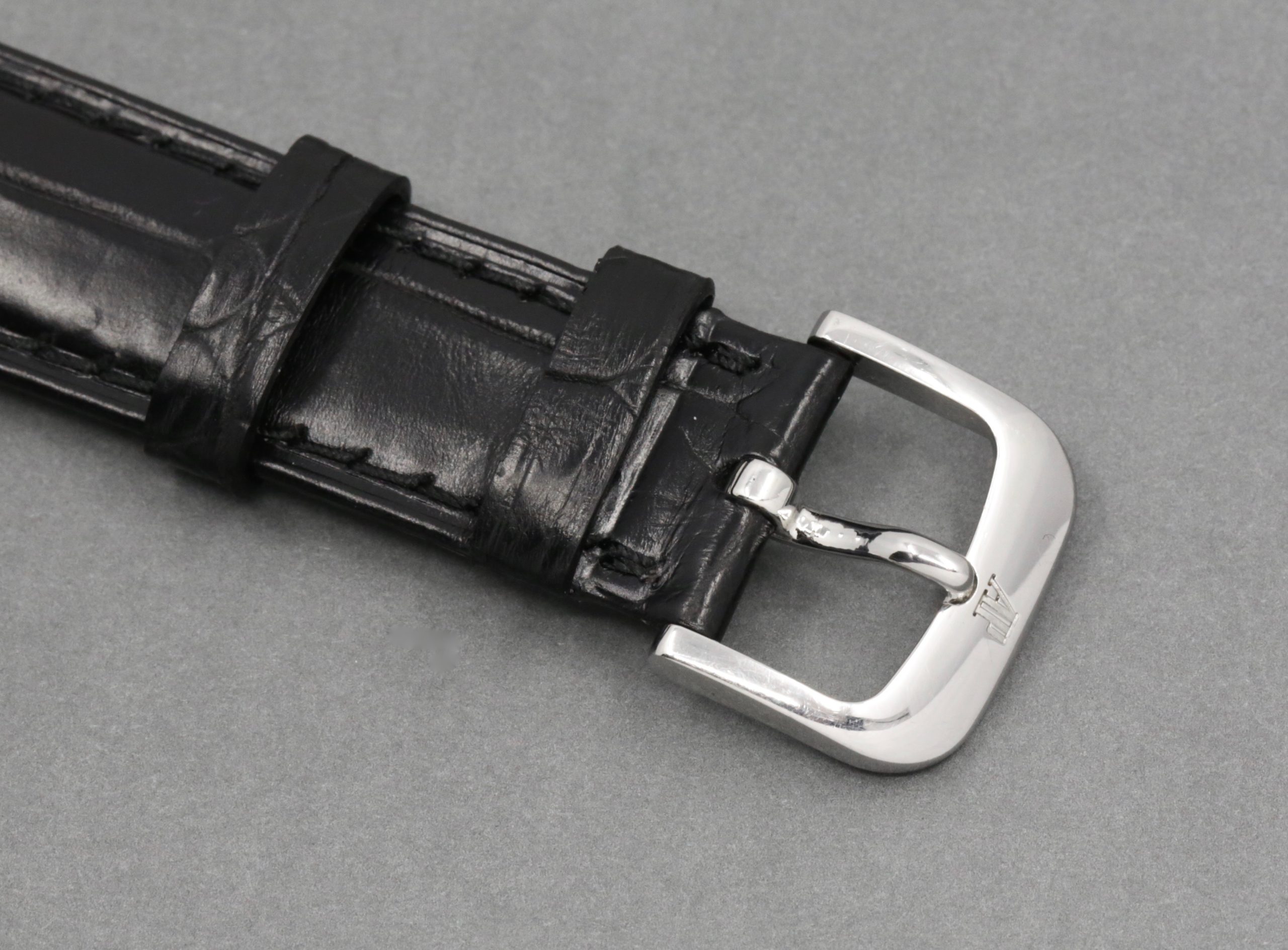 Audemars Piguet Jules Audemars, 36mm 18ct White Gold Case with Factory Set Diamond Bezel, Silver Roman Dial with Factory Set Diamonds at 3,6,9, on Black Audemars Piguet Alligator Strap with 18ct White Gold Audemars Piguet Tang Buckle, Ref. 15103BC.ZZ.A001CR.02, Circa: 2005 - Image 6