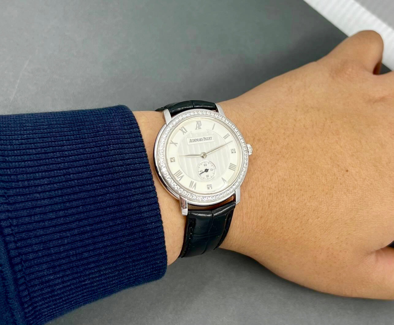 Audemars Piguet Jules Audemars, 36mm 18ct White Gold Case with Factory Set Diamond Bezel, Silver Roman Dial with Factory Set Diamonds at 3,6,9, on Black Audemars Piguet Alligator Strap with 18ct White Gold Audemars Piguet Tang Buckle, Ref. 15103BC.ZZ.A001CR.02, Circa: 2005 - Image 7