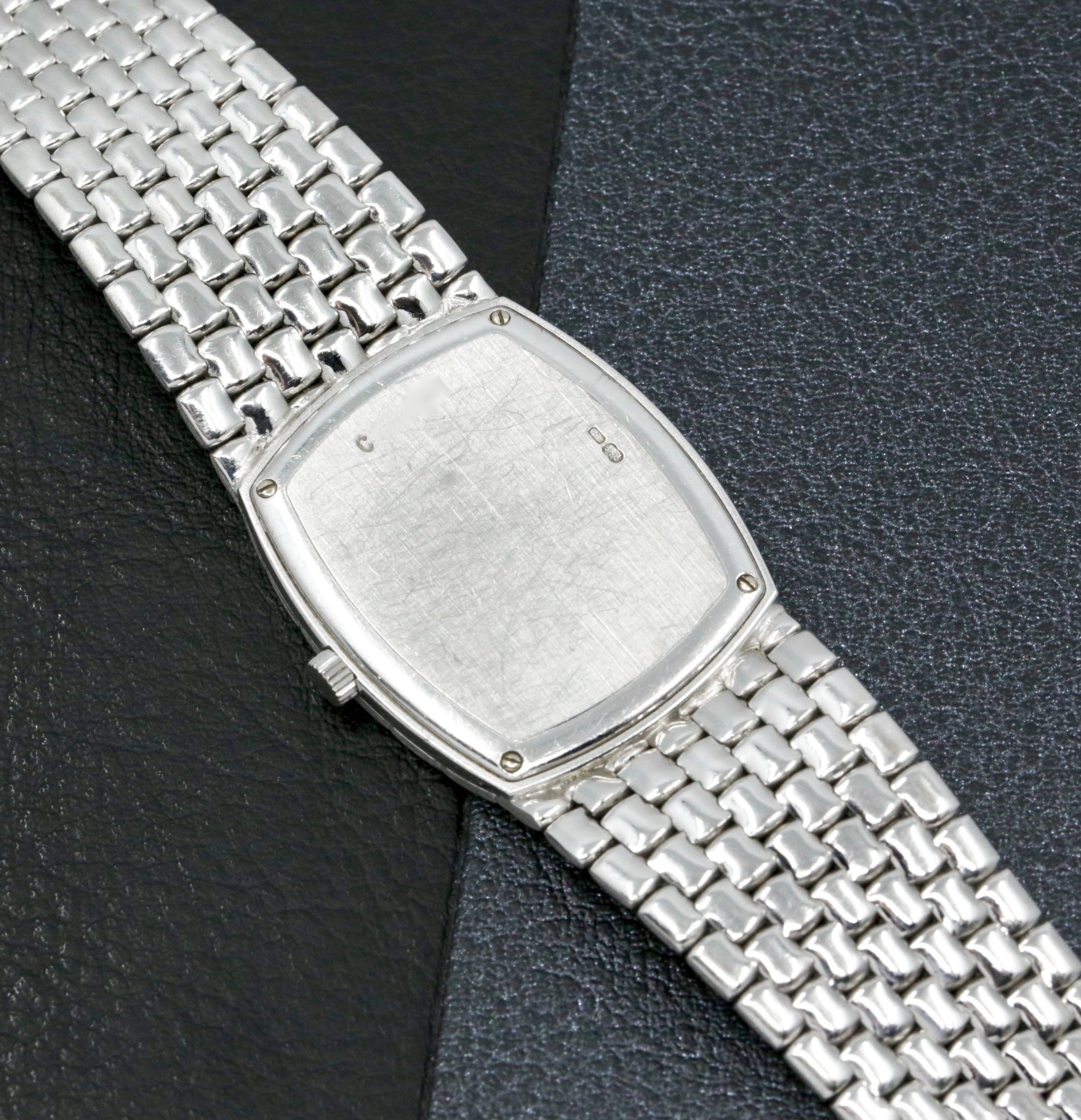 Audemars Piguet Wristwatch in 18ct White Gold, Factory Set Blue Diamond Dial, on a 18ct White Gold Audemars Piguet Integrated Bracelet, Circa: 1990's - Image 6