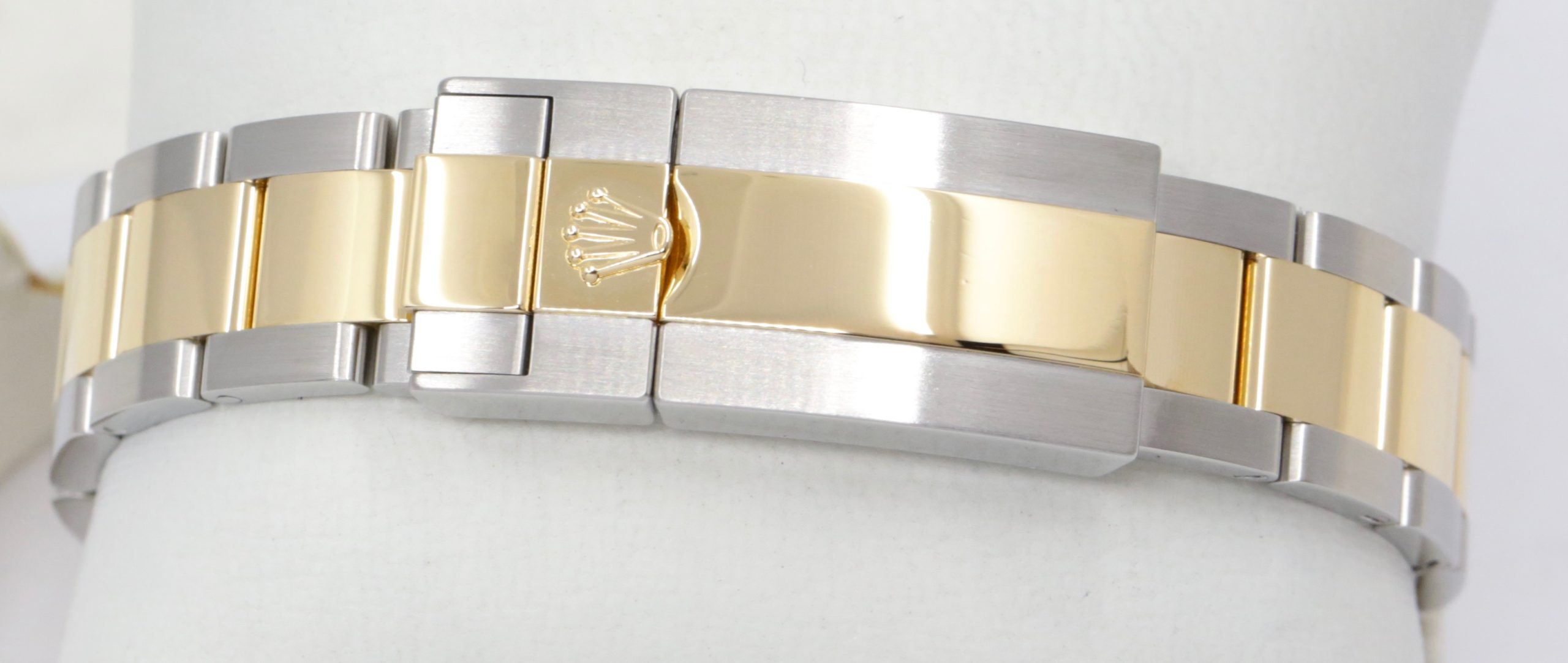 Rolex Explorer I, 36mm, in Stainless Steel & 18ct Yellow Gold, Black 3,6,9 Dial, on Stainless Steel & 18ct Yellow Gold Rolex Oyster Bracelet, Ref. 124273, Circa: 2022, with Box, Books, Swing Tag, Rolex Warranty Card & Balance of 5 Year Rolex Factory Warranty - Image 6