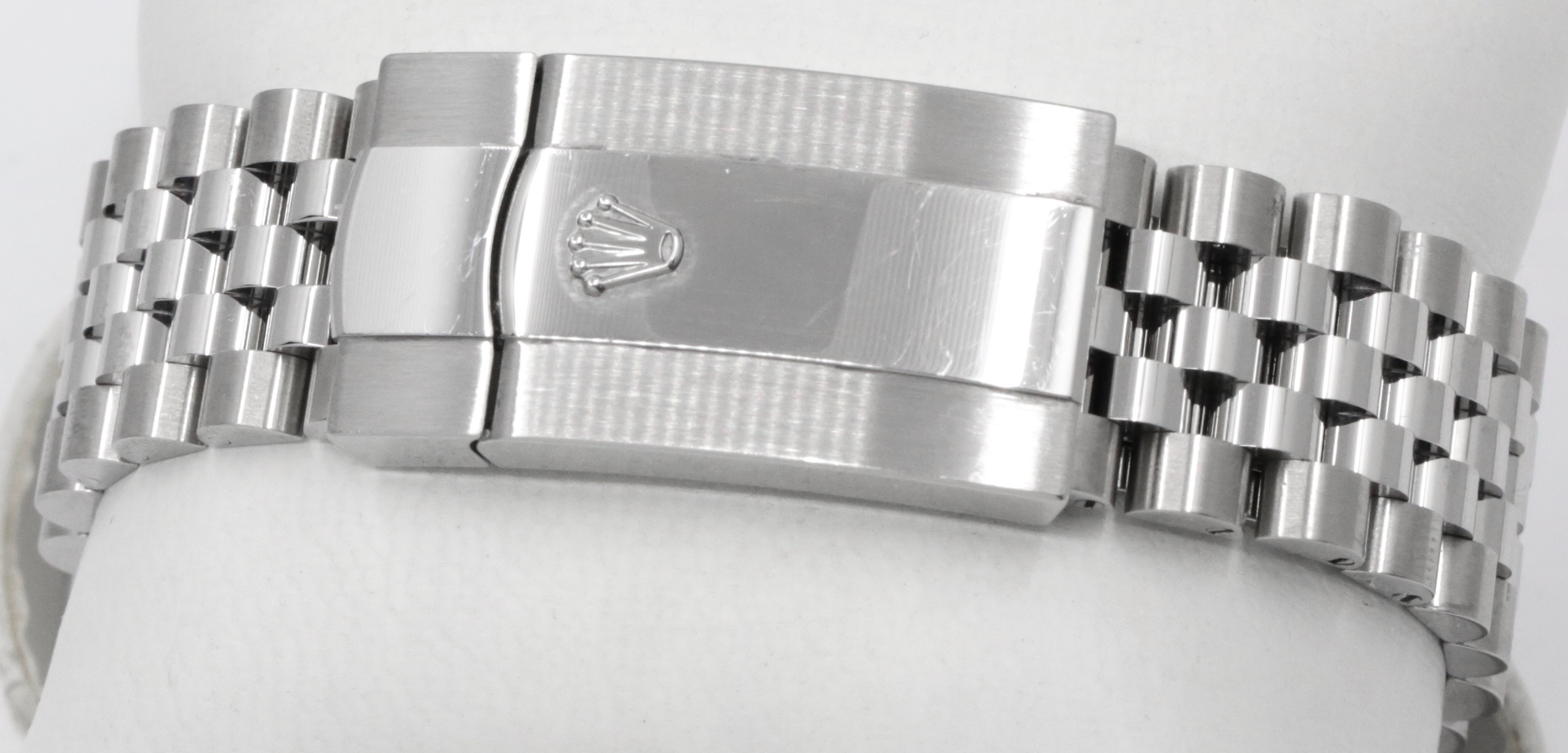 Rolex Sky-Dweller, Mint Green Index Dial, 42mm Stainless Steel Case with 18ct White Gold Fluted Bezel, on Stainless Steel Rolex Jubilee Bracelet, Ref. 336934, Circa: 2024, with Complete with Box, Books, Green & White Swing Tags, Rolex Warranty Card & Balance of 5 Year Rolex Factory Warranty - Image 6