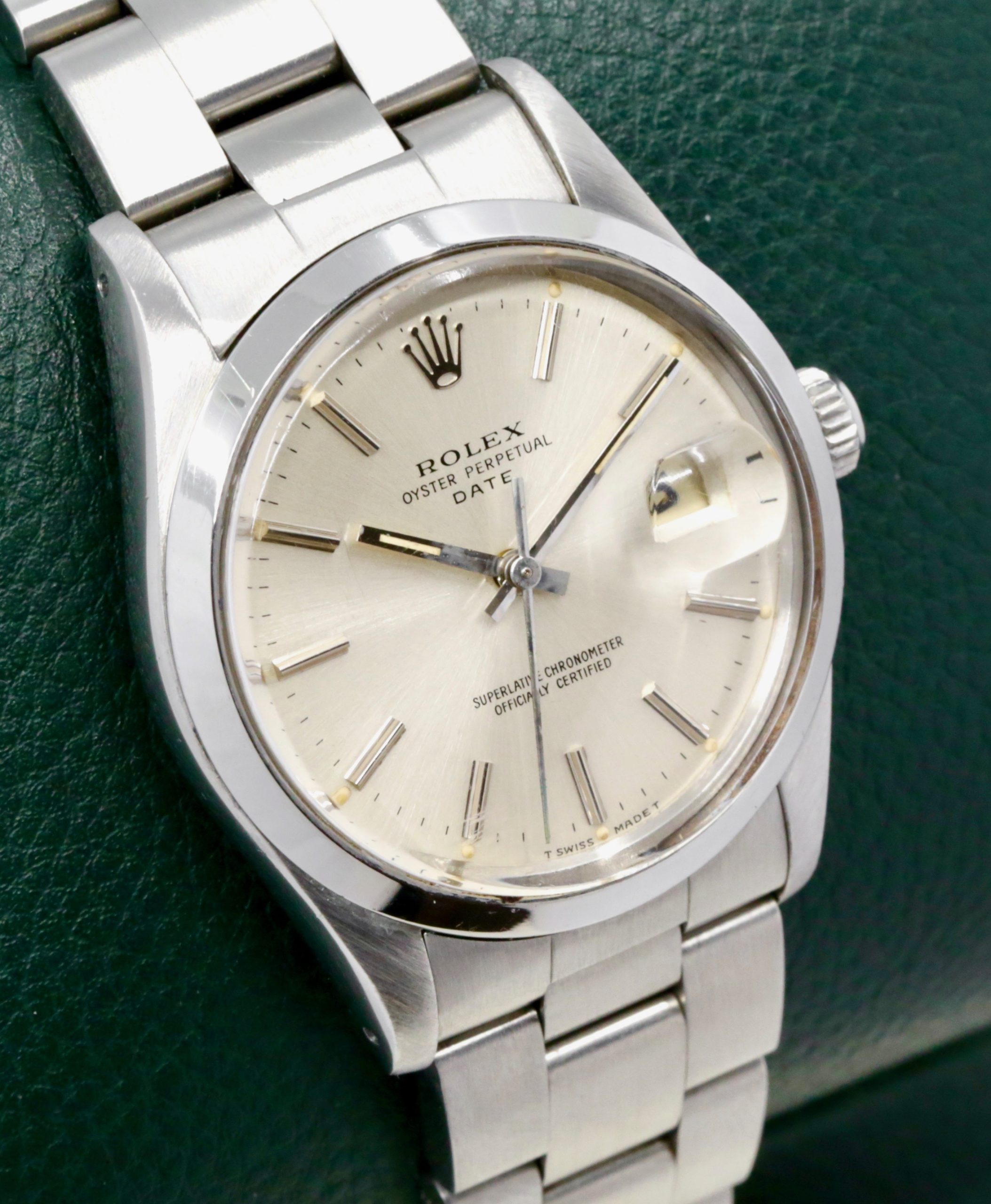 *ON SALE!! Rolex Oyster Perpetual Date, Ref. 15000, 34mm, Stainless Steel, Smooth Bezel, Original Tritium Silver Index Dial, Original Hands, on Stainless Steel Rolex Oyster Bracelet, Circa: 1982 - $4,900 incl. GST!! - Image 2
