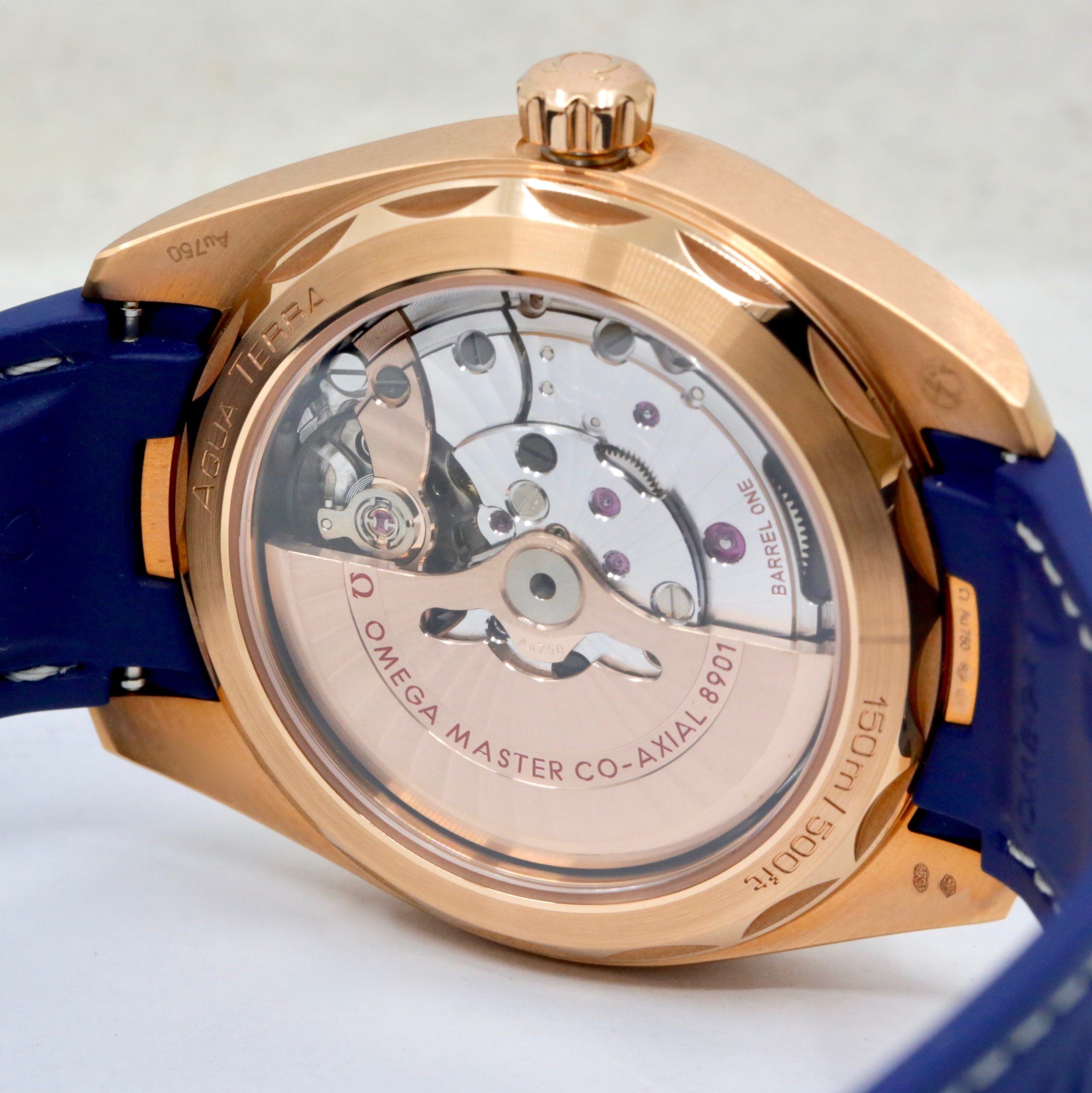 Omega Seamaster Aqua Terra 41, in 18ct Sedna Rose Gold, Blue Index Dial with Date, on Blue Omega Rubber Strap with 18ct Sedna Rose Gold Omega Deployant, Ref. 220.52.41.21.03.001, Circa: 2020, Complete with Box, Books, Omega Folder, & Omega Warranty Cards *MINT CONDITION!! - Image 6