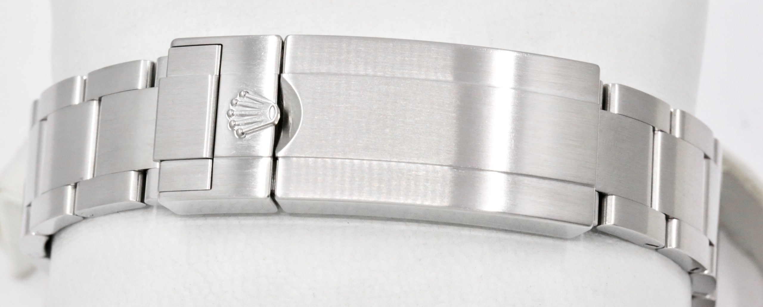 Rolex Submariner Date, 40mm, Stainless Steel, with Black Ceramic Bezel, Black Index Dial, on Stainless Steel Rolex Oyster Bracelet, Ref. 116610LN, Circa: 2020, with Box, Books, Swing Tag, & Rolex Warranty Card - Image 6