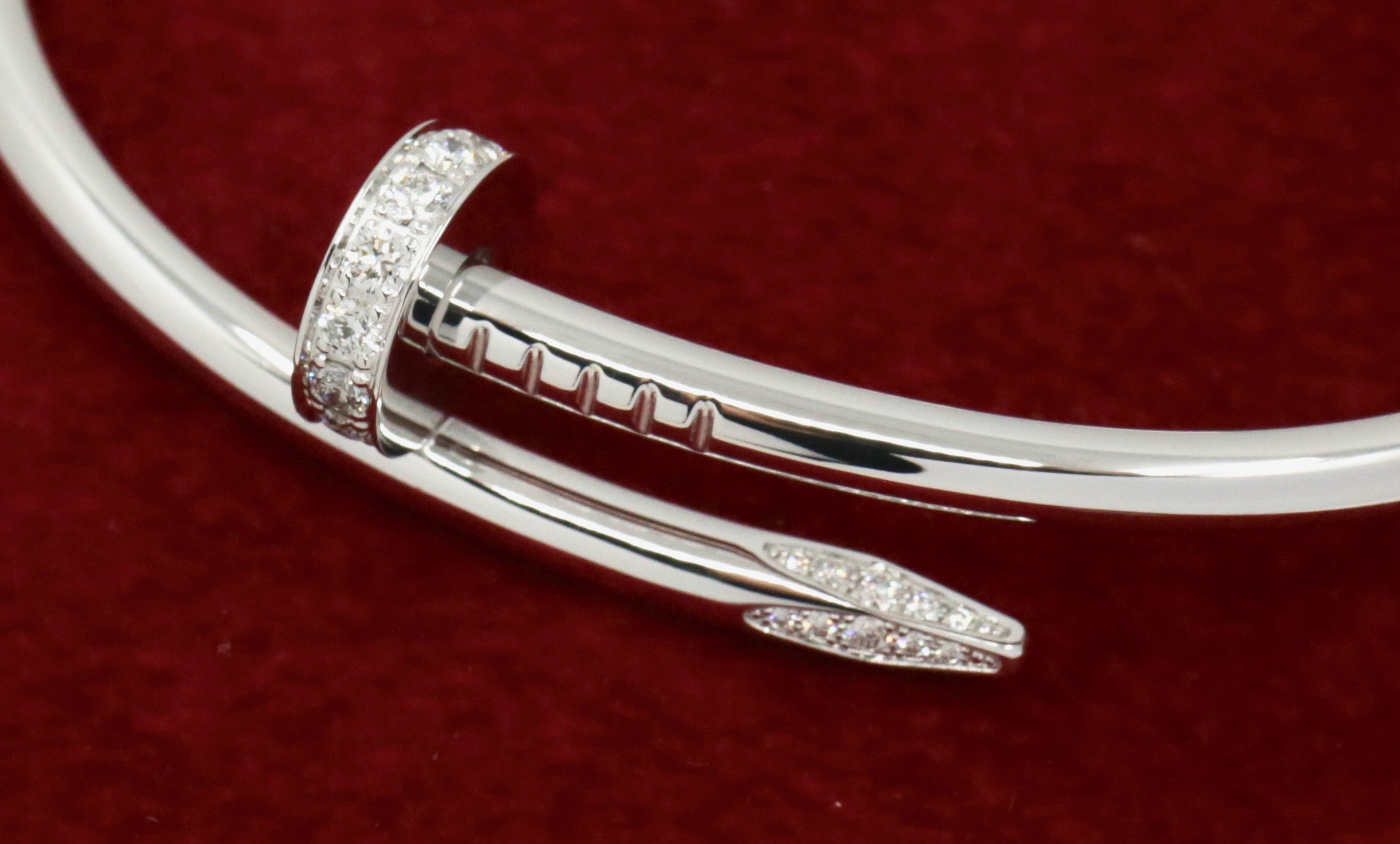 Cartier Juste un Clou in 18ct White Gold, Size 17, Set with 32 Brilliant-Cut Diamonds Totaling 0.58 Carat. Ref: B6048717, with Cartier Box and Cartier Polish Invoice - 50% OFF MSRP!! - Image 2