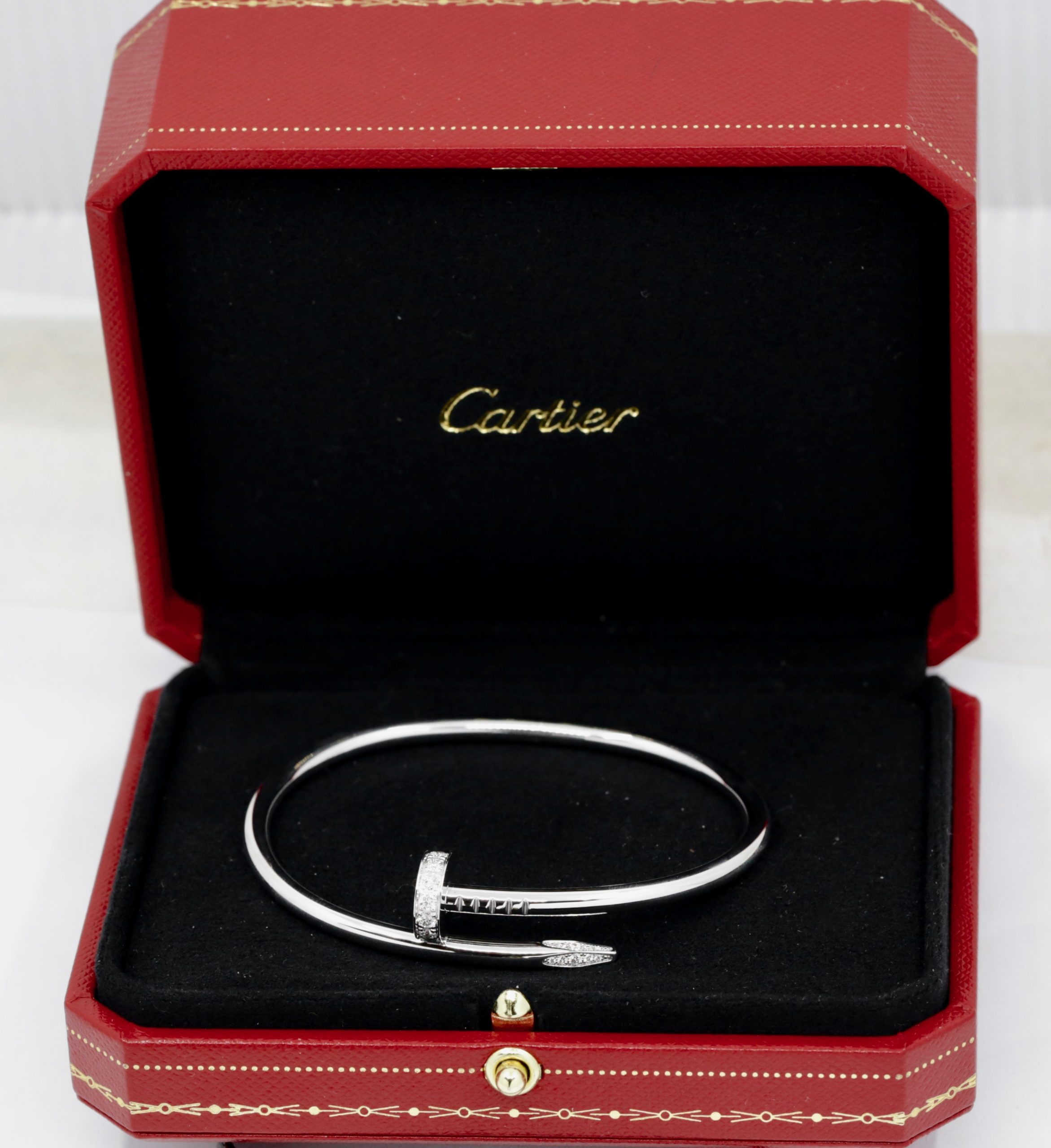 Cartier Juste un Clou in 18ct White Gold, Size 17, Set with 32 Brilliant-Cut Diamonds Totaling 0.58 Carat. Ref: B6048717, with Cartier Box and Cartier Polish Invoice - 50% OFF MSRP!! - Image 5