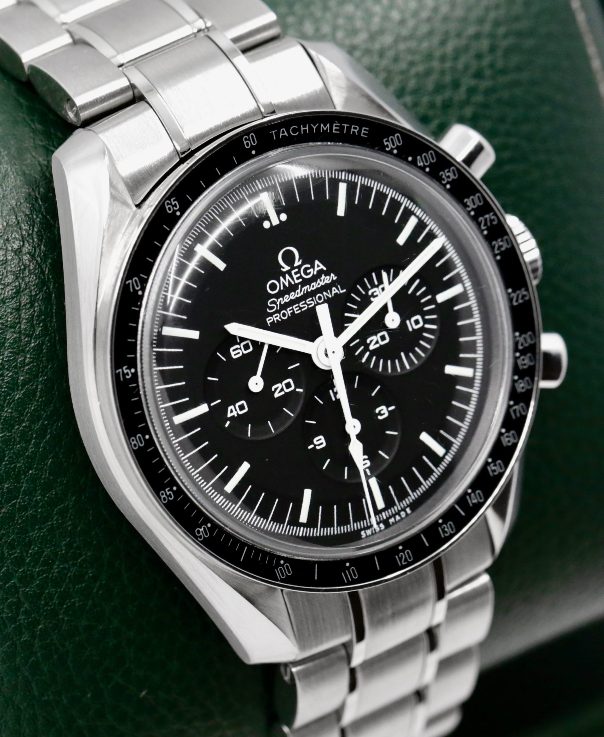 Omega Speedmaster Professional "Big Box Speedy", Stainless Steel, Hesalite Crystal, Black Index Dial, on Stainless Steel Omega Bracelet, Ref. 311.30.42.30.01.005, Circa: 2018, Complete with Box, Books & Omega Warranty Cards - Image 3