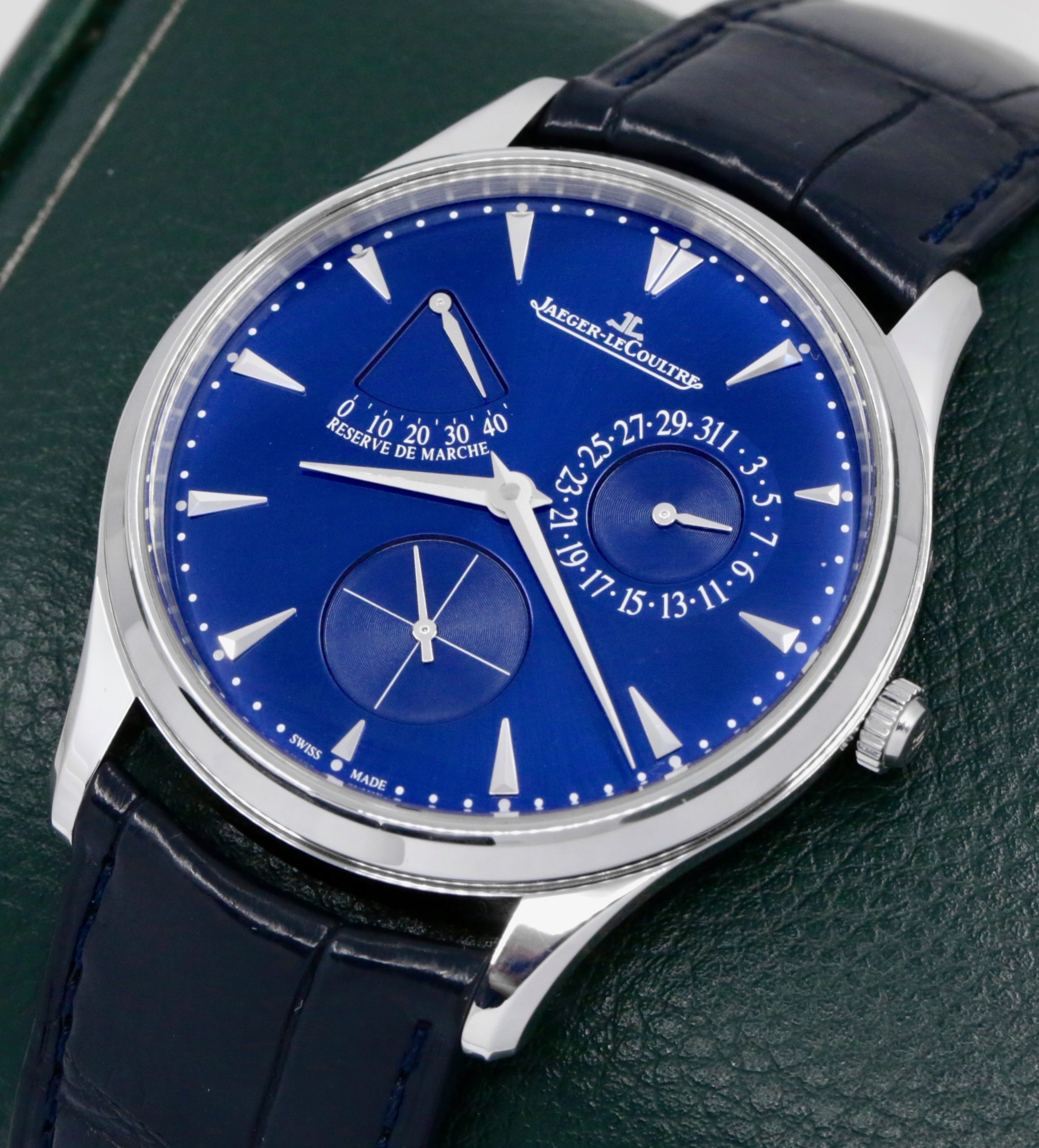 Jaeger-LeCoultre Master Reserve de Marche, 39 mm Stainless Steel Case, Blue Index Dial with Date & Power Reserve, on Black JLC Alligator Strap & JLC Deployant, Ref: Q1378480, Circa 2018, Complete with Box and Papers - $8,500 inc GST!! - Image 3