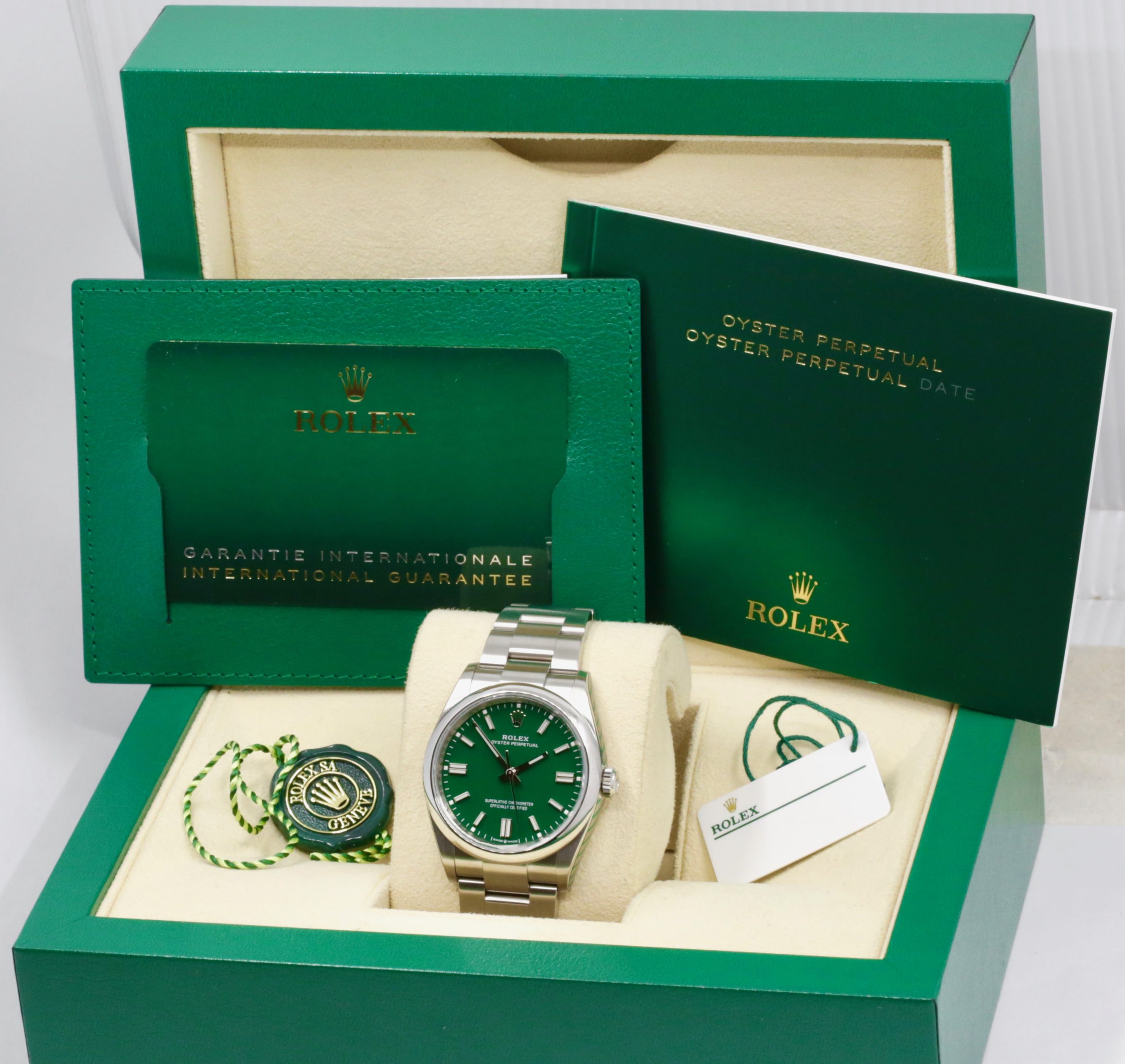 Rolex Oyster Perpetual 36, Stainless Steel, Green Index Dial, on Stainless Steel Rolex Oyster Bracelet, Ref. 126000, Circa: 2023, Complete with Box, Books, Green & White Swing Tags, Rolex Warranty Card & Balance of 5 Year Rolex Factory Warranty - Image 7